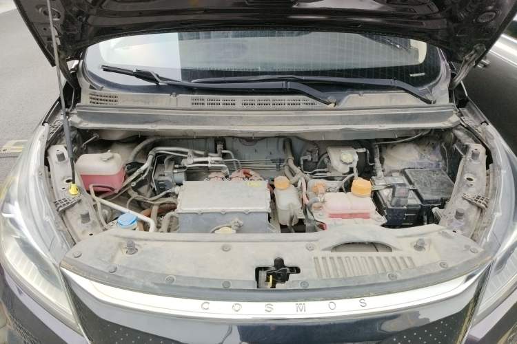Used CHANGAN OSHAN Cosmos EV 2020 LingShang Model Engine Bay