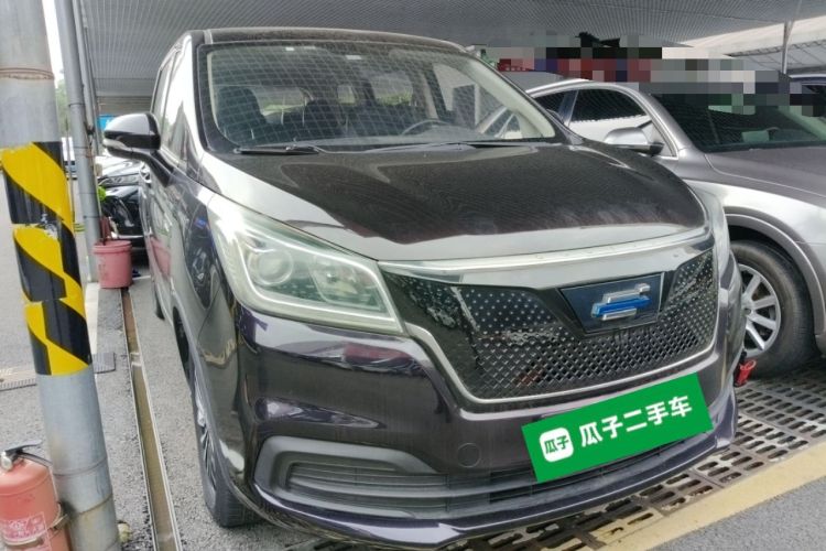 Used CHANGAN OSHAN Cosmos EV 2020 LingShang Model Front Right 45 Deg