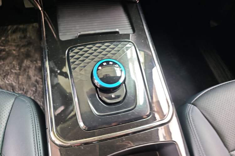 Used CHANGAN OSHAN Cosmos EV 2020 LingShang Model Gear Lever