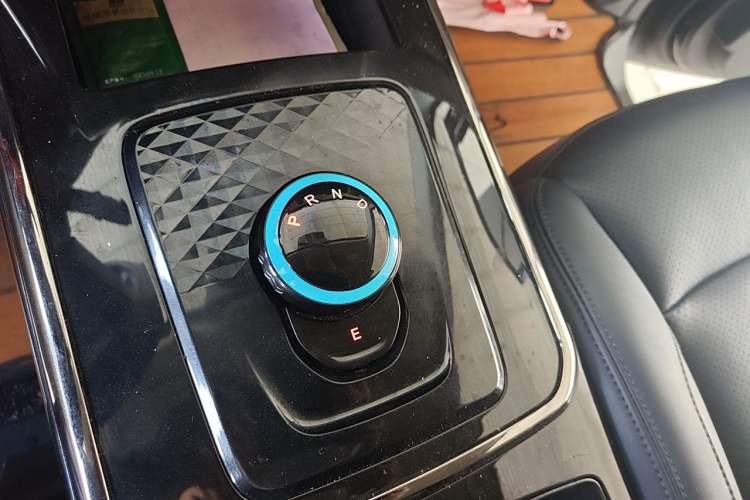 Used CHANGAN OSHAN Cosmos EV 2020 LingShang Model Gear Lever