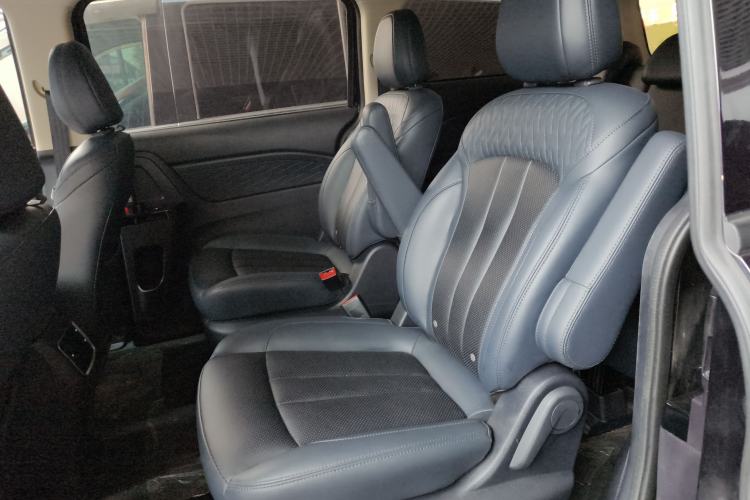 Used CHANGAN OSHAN Cosmos EV 2020 LingShang Model Interior 4