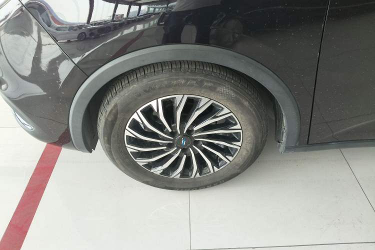 Used CHANGAN OSHAN Cosmos EV 2020 LingShang Model Left Front Wheel Hub