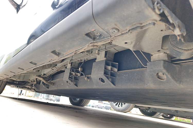 Used CHANGAN OSHAN Cosmos EV 2020 LingShang Model Left Side Sill