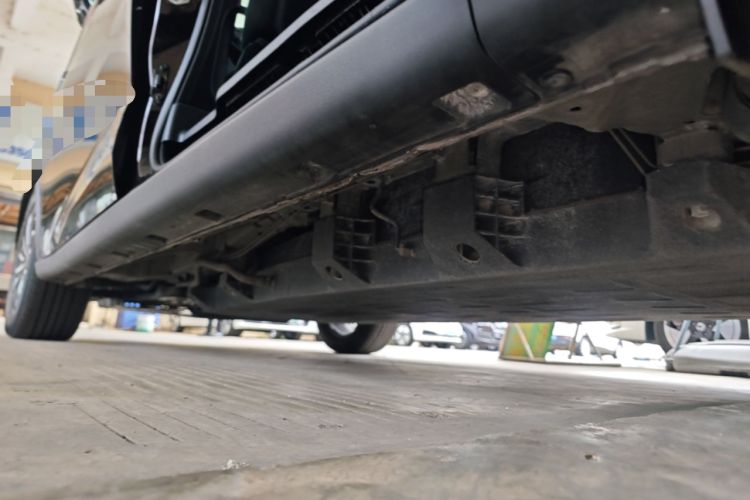 Used CHANGAN OSHAN Cosmos EV 2020 LingShang Model Left Side Sill