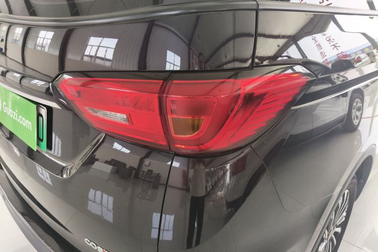 Used CHANGAN OSHAN Cosmos EV 2020 LingShang Model Right Rear Taillight