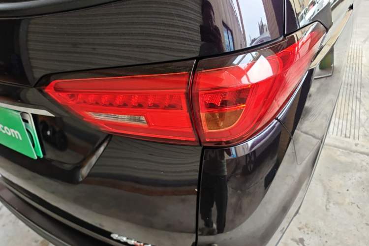 Used CHANGAN OSHAN Cosmos EV 2020 LingShang Model Right Rear Taillight