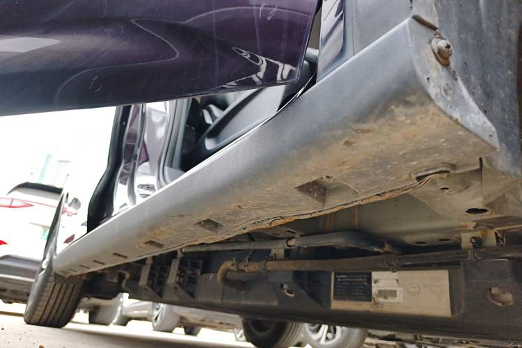 Used CHANGAN OSHAN Cosmos EV 2020 LingShang Model Right Side Sill