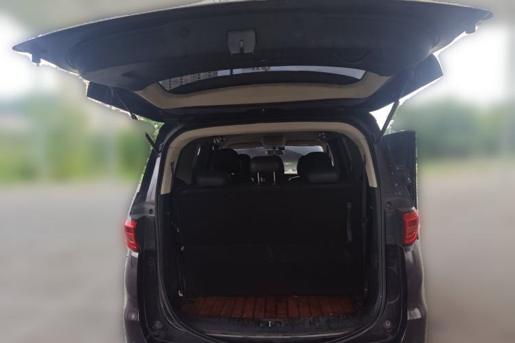 Used CHANGAN OSHAN Cosmos EV 2020 LingShang Model Trunk