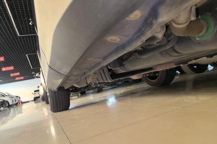 Used CHANGAN OSHAN COSPro 2021 1.5T Automatic Flagship 7-Seater Left Side Sill
