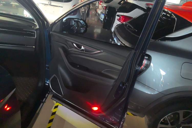 Used CHANGAN OSHAN COSPro 2021 1.5T Automatic Flagship 7-Seater Right Front Door Interior