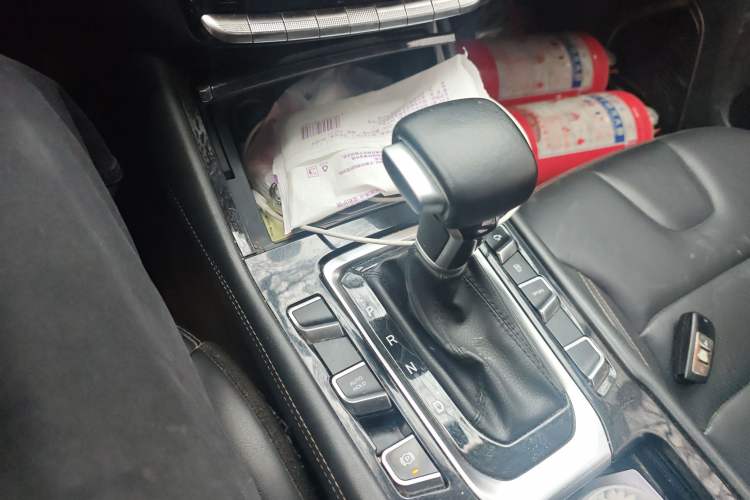 Used CHANGAN OSHAN COSPro 2021 1.5T Automatic Flagship 7-Seater Gear Lever
