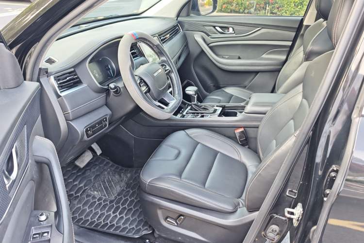 Used CHANGAN OSHAN COSPro 2021 1.5T Automatic Flagship 7-Seater Interior 4
