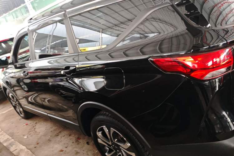 Used CHANGAN OSHAN COSPro 2021 1.5T Automatic Luxury 7-Seater Left Side