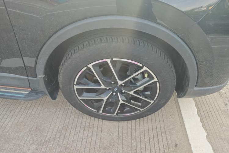 Used CHANGAN OSHAN COSPro 2021 GT 2.0T Automatic Pilot Model 7 Seats Right Front Wheel Hub