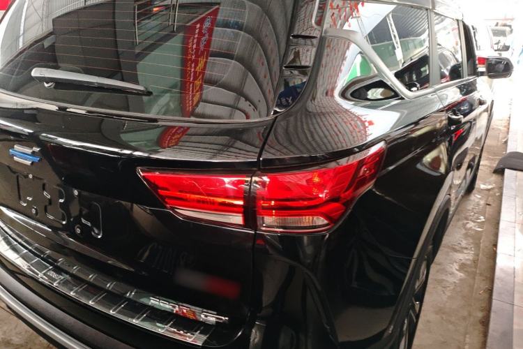 Used CHANGAN OSHAN COSPro 2021 1.5T Automatic Luxury 7-Seater Right Rear Taillight