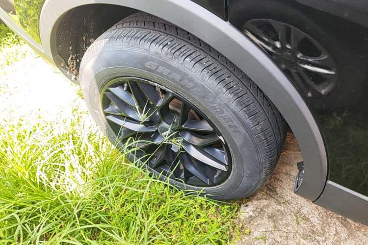 Used CHANGAN OSHAN COSPro 2021 1.5T Automatic Flagship 7-Seater Right Rear Wheel Hub