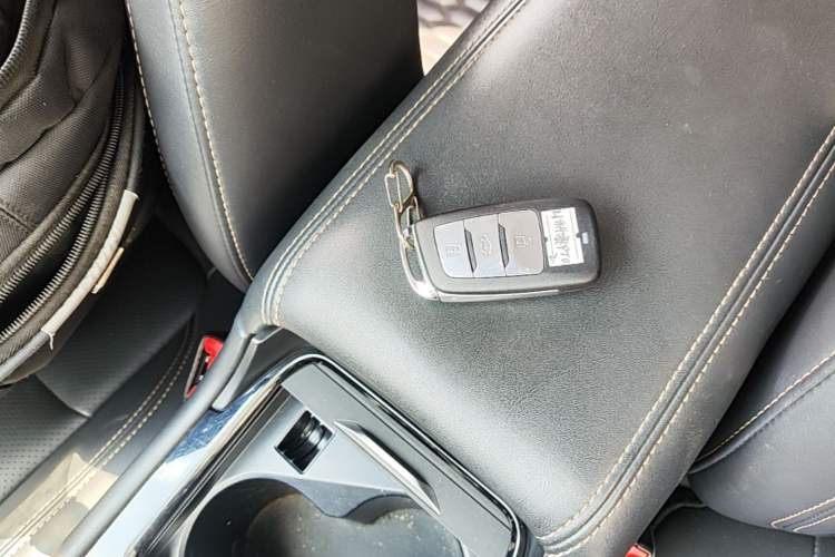 Used CHANGAN OSHAN COSPro 2021 1.5T Automatic Flagship 7-Seater Vehicle Key