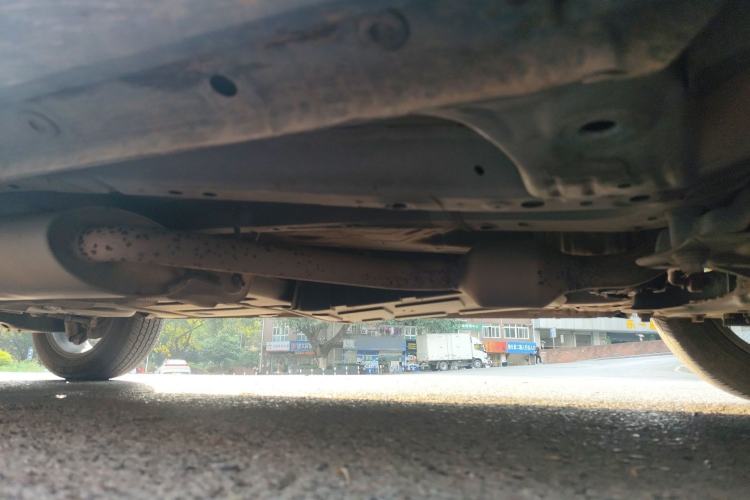 Used CHANGAN OSHAN COSPro 2021 1.5T Manual Flagship 7-Seater Chassis Front Right
