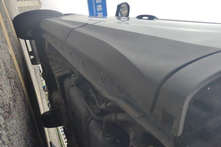 Used CHANGAN OSHAN COSPro 2021 GT 2.0T Automatic Flagship 7-Seater Chassis Rear Left