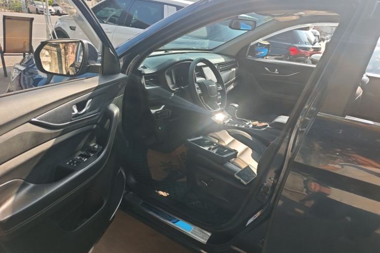 Used CHANGAN OSHAN COSPro 2021 1.5T Automatic Flagship 7-Seater Driver Seat