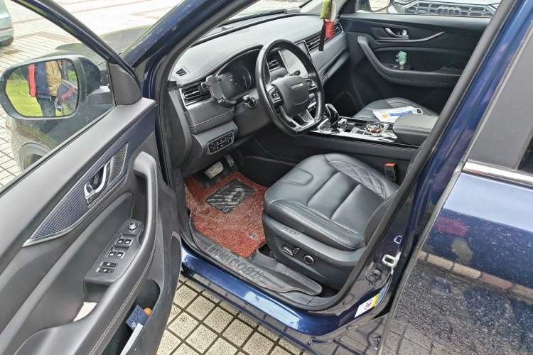 Used CHANGAN OSHAN COSPro 2021 GT 2.0T Automatic Pilot Model 7 Seats Driver Seat