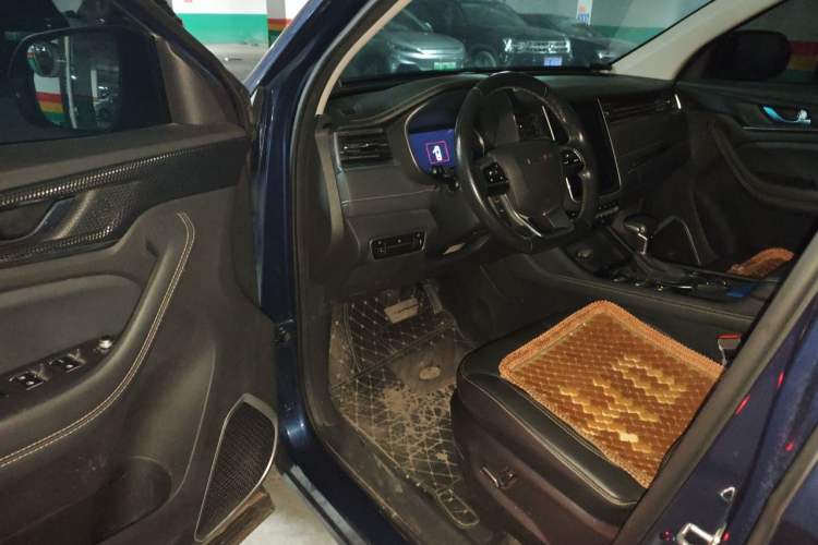 Used CHANGAN OSHAN COSPro 2021 1.5T Automatic Flagship 7-Seater Driver Seat