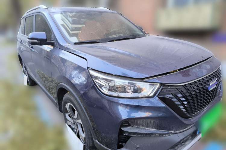 Used CHANGAN OSHAN COSPro 2021 1.5T Manual Flagship Model with 6 Seats Front Right 45 Deg