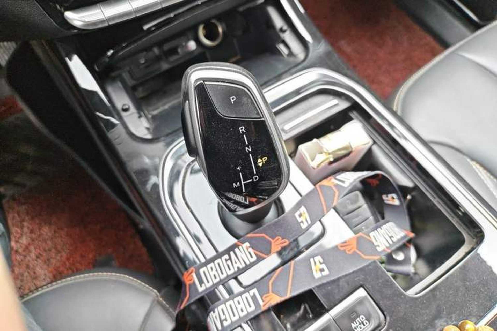 Used CHANGAN OSHAN COSPro 2021 GT 2.0T Automatic Pilot Model 7 Seats Gear Lever