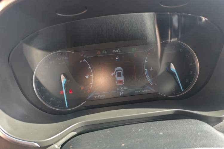 Used CHANGAN OSHAN COSPro 2021 1.5T Automatic Flagship 7-Seater Instrument Cluster