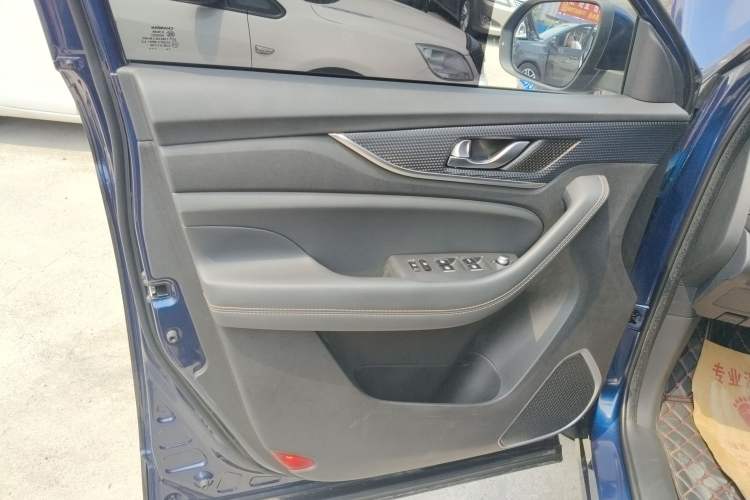 Used CHANGAN OSHAN COSPro 2021 1.5T Automatic Flagship 7-Seater Left Front Door Interior