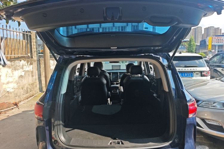 Used CHANGAN OSHAN COSPro 2021 1.5T Automatic Flagship 7-Seater Trunk