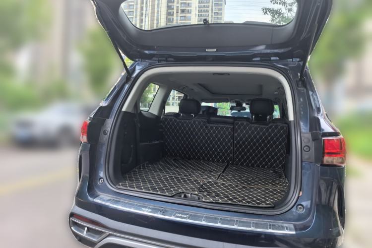 Used CHANGAN OSHAN COSPro 2021 1.5T Automatic Flagship 7-Seater Trunk