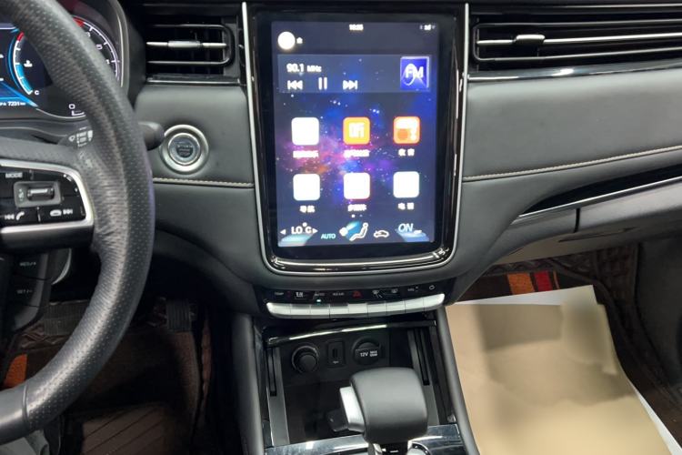 Used CHANGAN OSHAN COSPro 2021 1.5T Automatic Flagship 7-Seater Audio And AC Panel