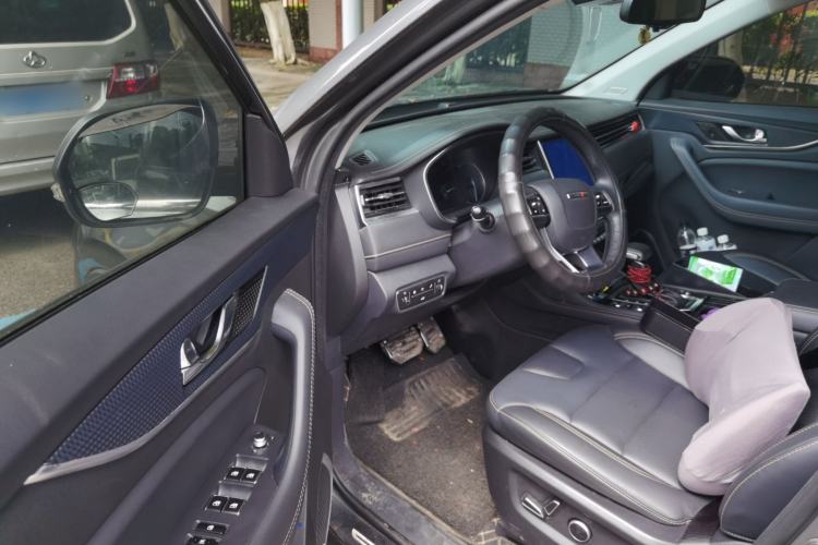 Used CHANGAN OSHAN COSPro 2021 1.5T Automatic Pilot Model 7 Seats Driver Seat