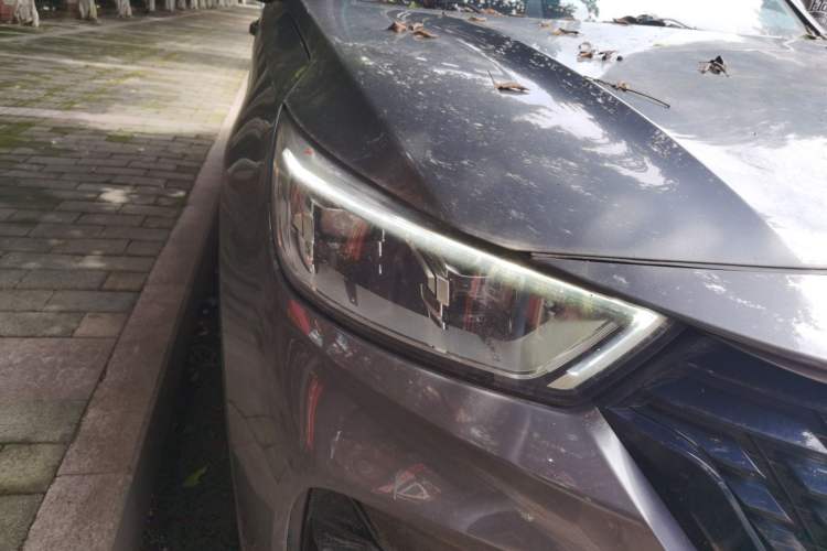 Used CHANGAN OSHAN COSPro 2021 1.5T Automatic Pilot Model 7 Seats Right Front Headlight