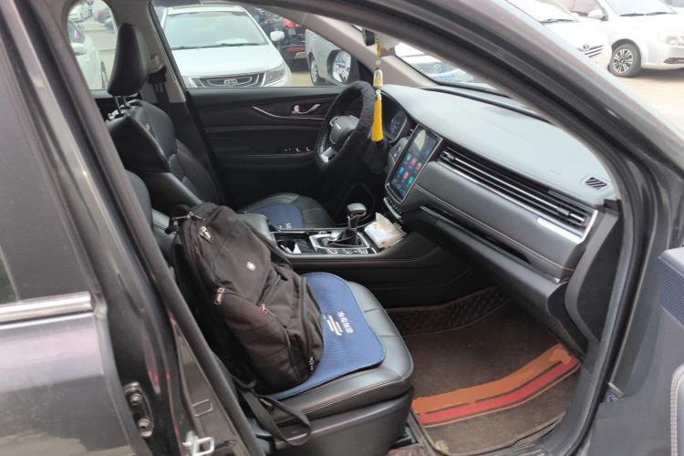 Used CHANGAN OSHAN COSPro 2021 1.5T Automatic Flagship 7-Seater Right Front Seat