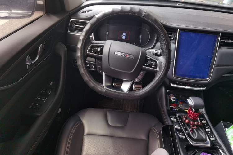 Used CHANGAN OSHAN COSPro 2021 1.5T Automatic Pilot Model 7 Seats Steering Wheel