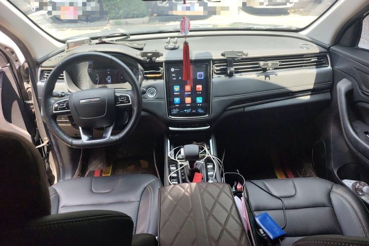 Used CHANGAN OSHAN COSPro 2021 1.5T Automatic Flagship 7-Seater Center Console