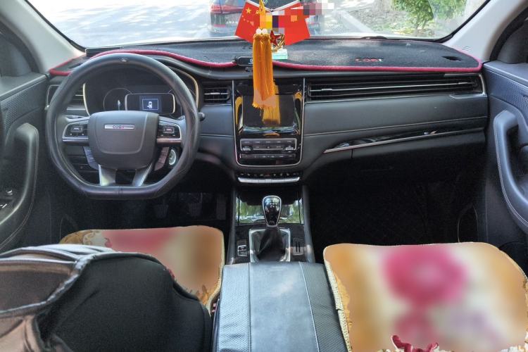 Used CHANGAN OSHAN COSPro 2021 1.5T Manual Elite 7-Seater Center Console