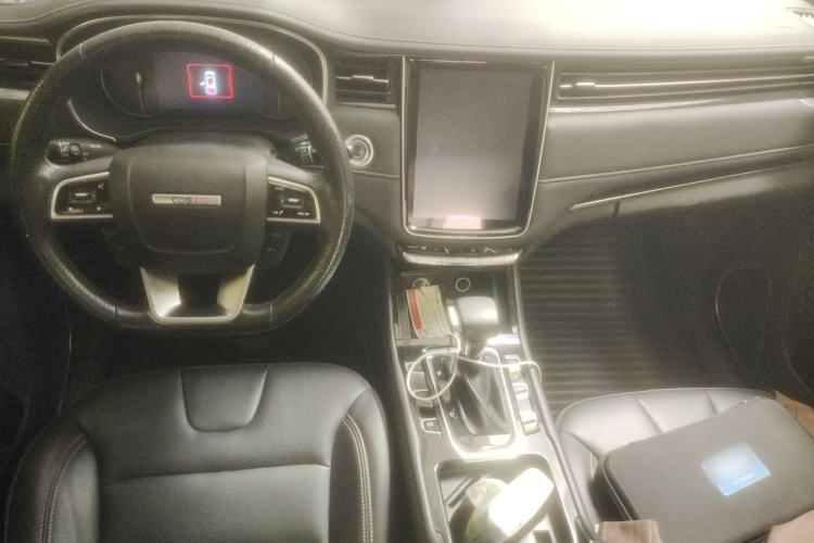 Used CHANGAN OSHAN COSPro 2021 1.5T Automatic Flagship 7-Seater Center Console