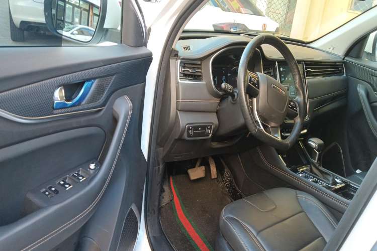Used CHANGAN OSHAN COSPro 2021 1.5T Automatic Flagship 7-Seater Driver Seat