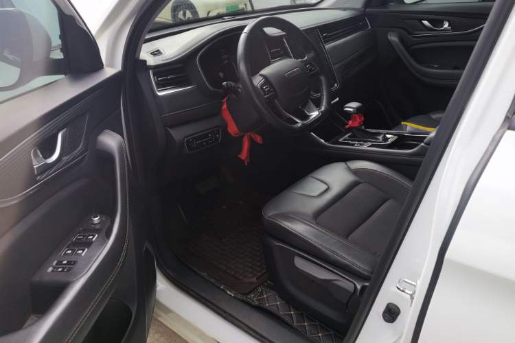 Used CHANGAN OSHAN COSPro 2021 1.5T Automatic Luxury 6-Seater Driver Seat