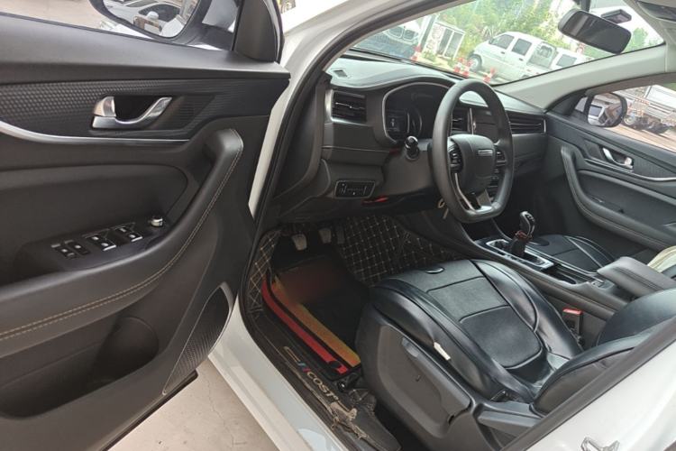 Used CHANGAN OSHAN COSPro 2021 1.5T Manual Elite 7-Seater Driver Seat