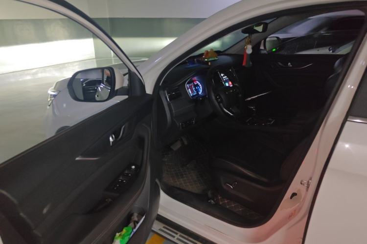Used CHANGAN OSHAN COSPro 2021 1.5T Automatic Flagship 7-Seater Driver Seat
