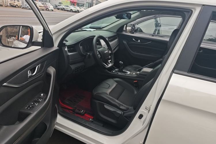 Used CHANGAN OSHAN COSPro 2021 1.5T Manual Luxury 7-Seater Driver Seat