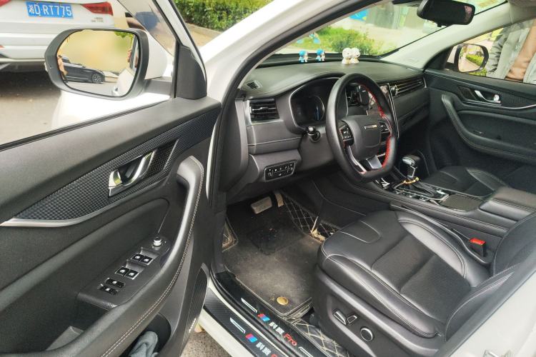 Used CHANGAN OSHAN COSPro 2021 1.5T Automatic Pilot Model 7 Seats Driver Seat