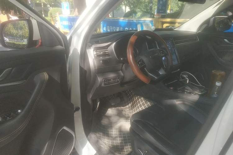 Used CHANGAN OSHAN COSPro 2021 1.5T Automatic Flagship 7-Seater Driver Seat