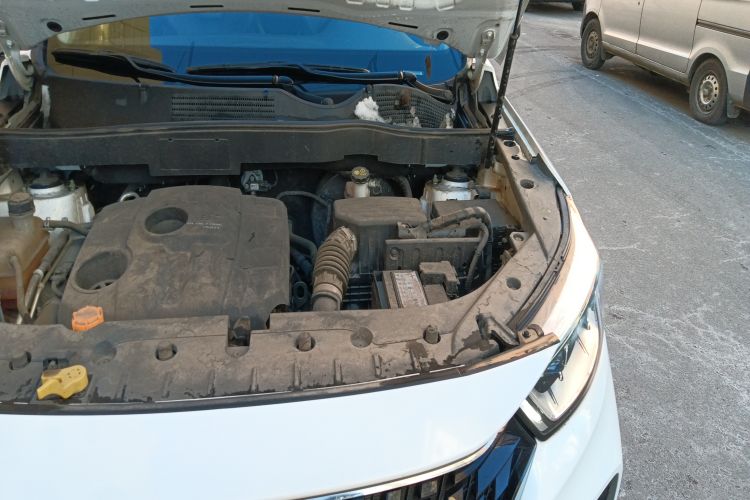 Used CHANGAN OSHAN COSPro 2021 1.5T Automatic Flagship 7-Seater Engine Bay Left