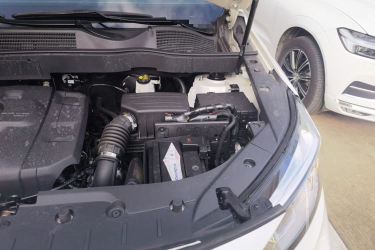 Used CHANGAN OSHAN COSPro 2021 1.5T Automatic Luxury 6-Seater Engine Bay Left