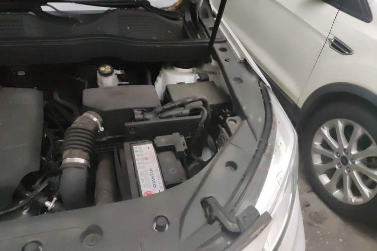 Used CHANGAN OSHAN COSPro 2021 1.5T Automatic Flagship 7-Seater Engine Bay Left